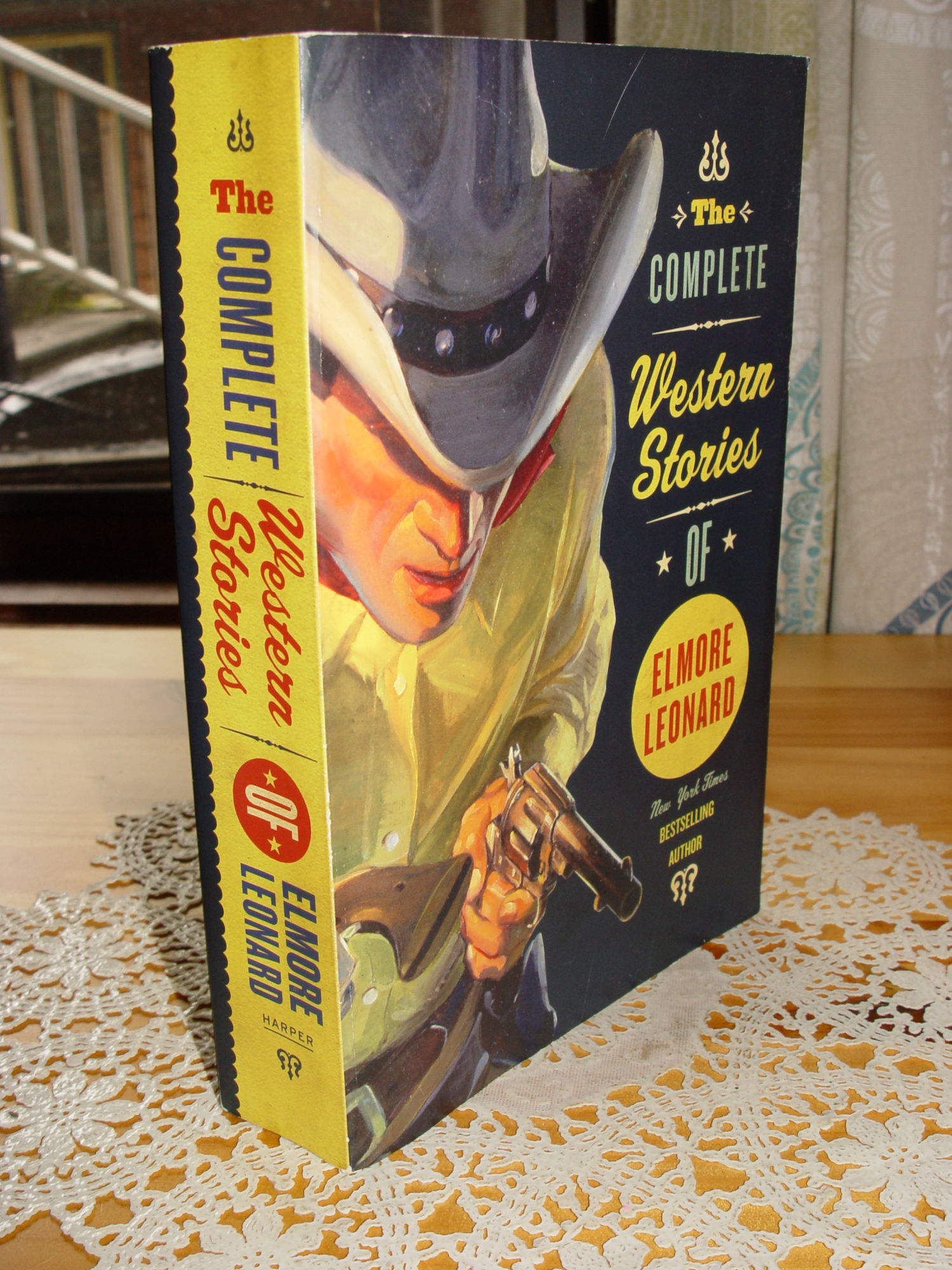 The Complete
                        Western Stories of Elmore Leonard 2007