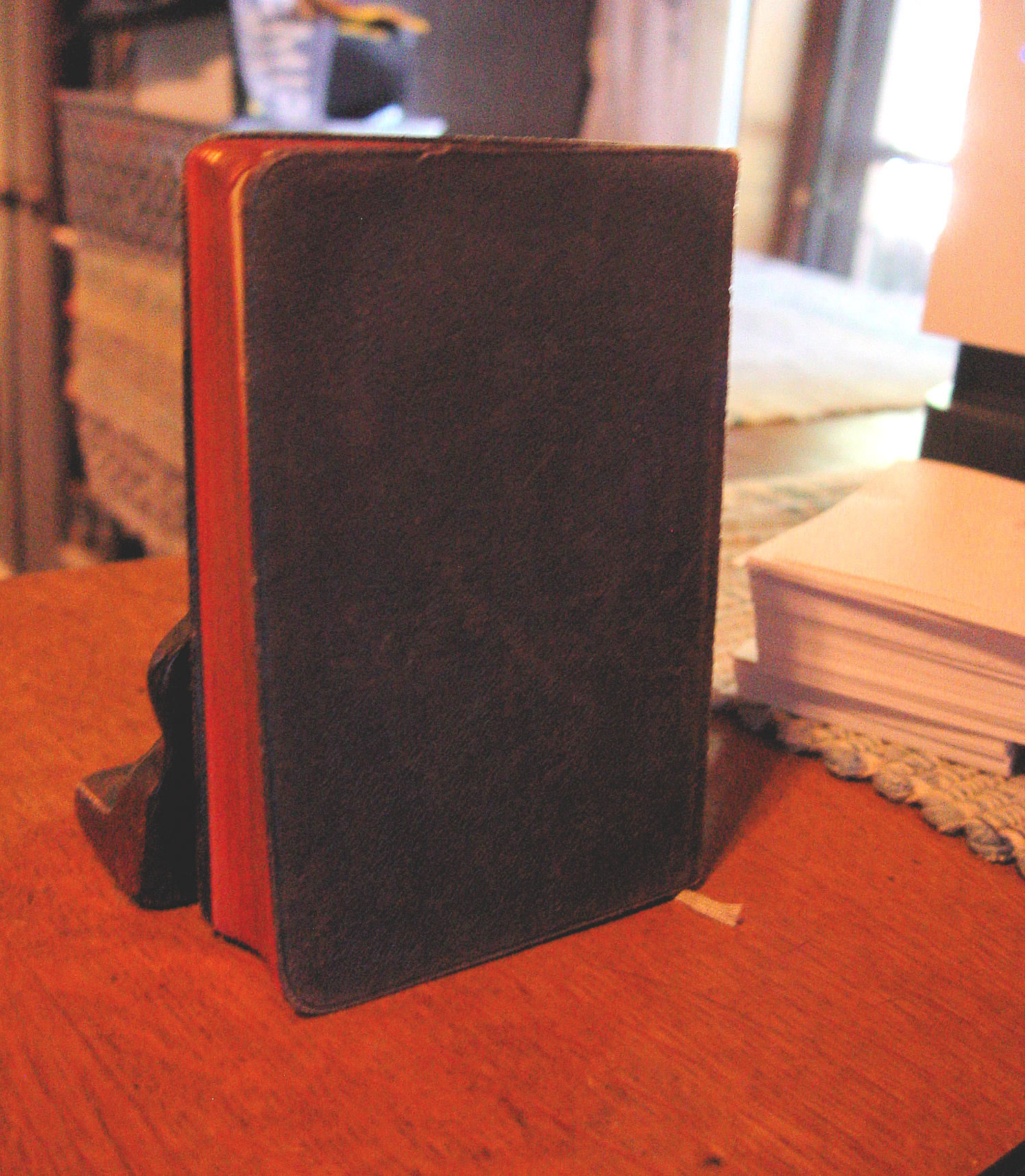 Bibeln eller Den Heliga Skrift – Swedish
Bible (Stockholm, 1906)