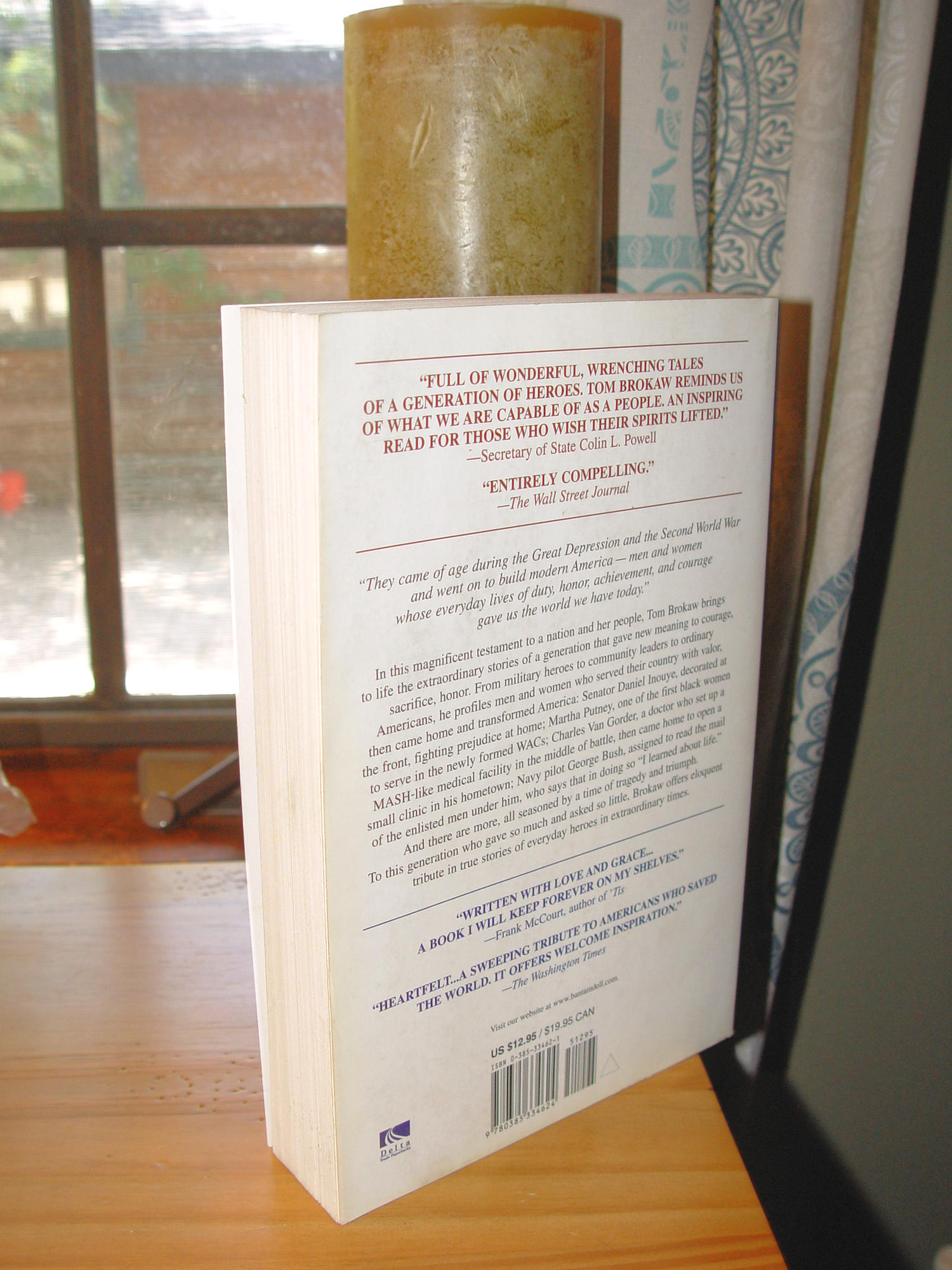 The Greatest Generation — Tom Brokaw
(2001 Softcover)