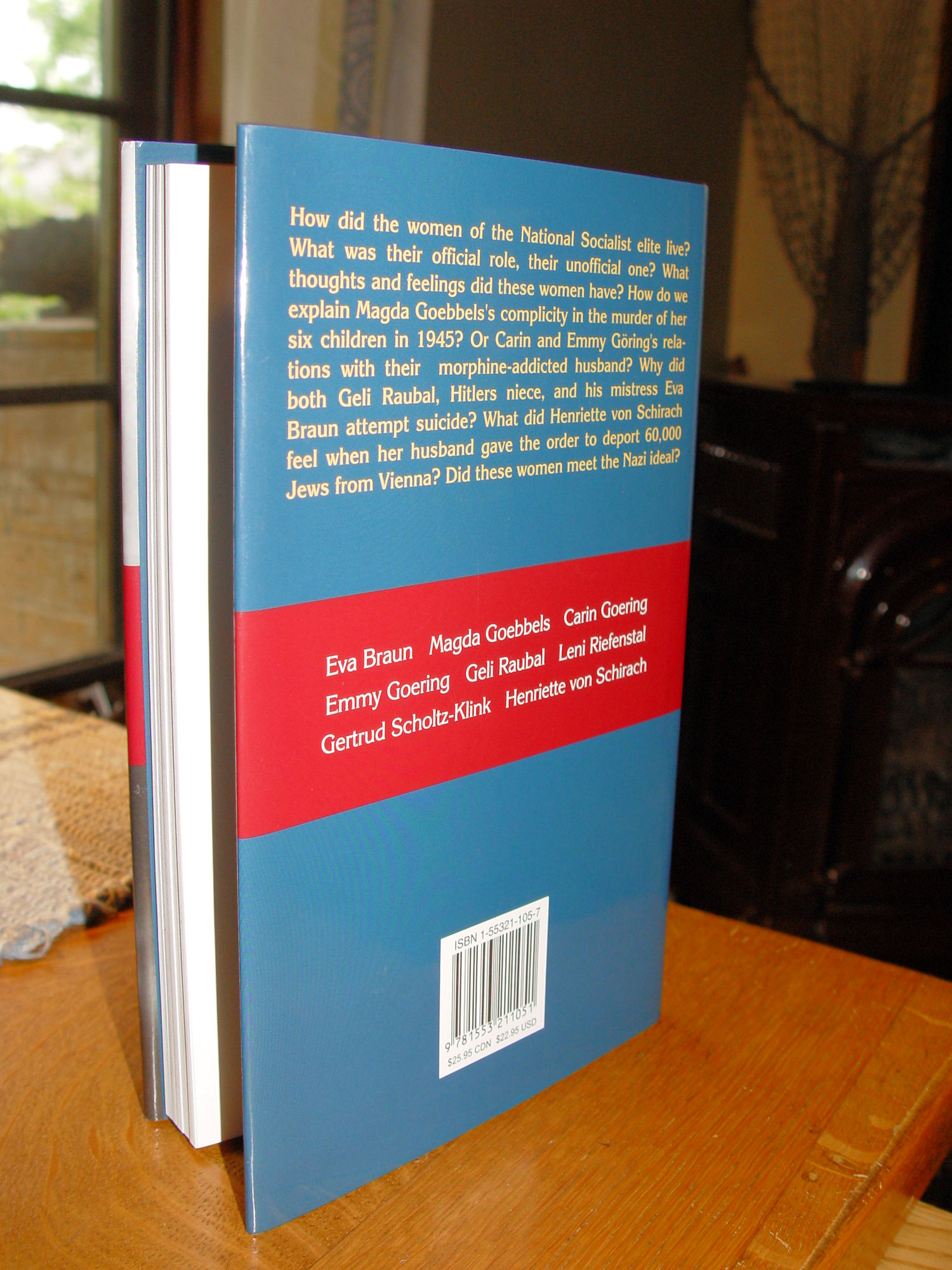 Women of the Third Reich 2000 by Anna
Maria Sigmund 1st Ed.