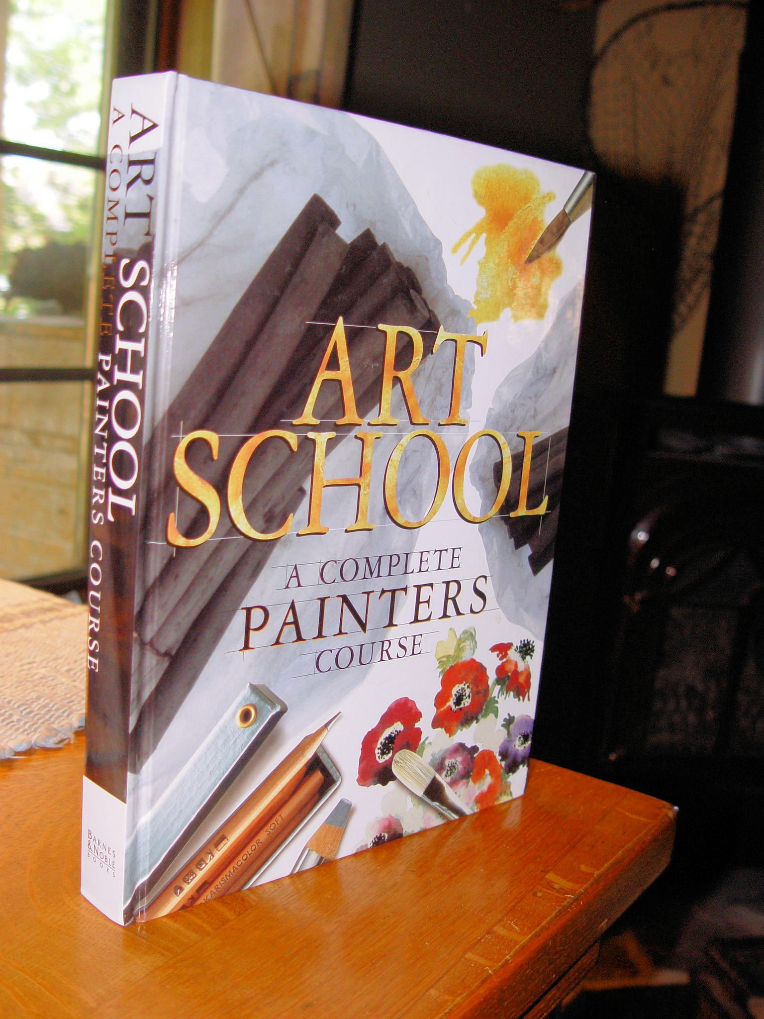 Art School: A Complete Painters Course by
Patricia Monahan 1996