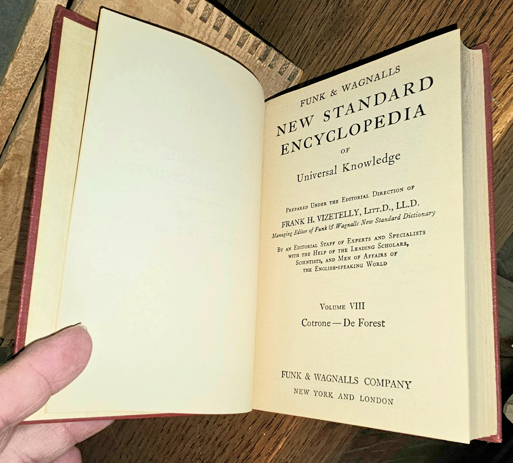 Vtg Funk & Wagnalls New Standard
Encyclopedia of Universal Knowledge -
Complete