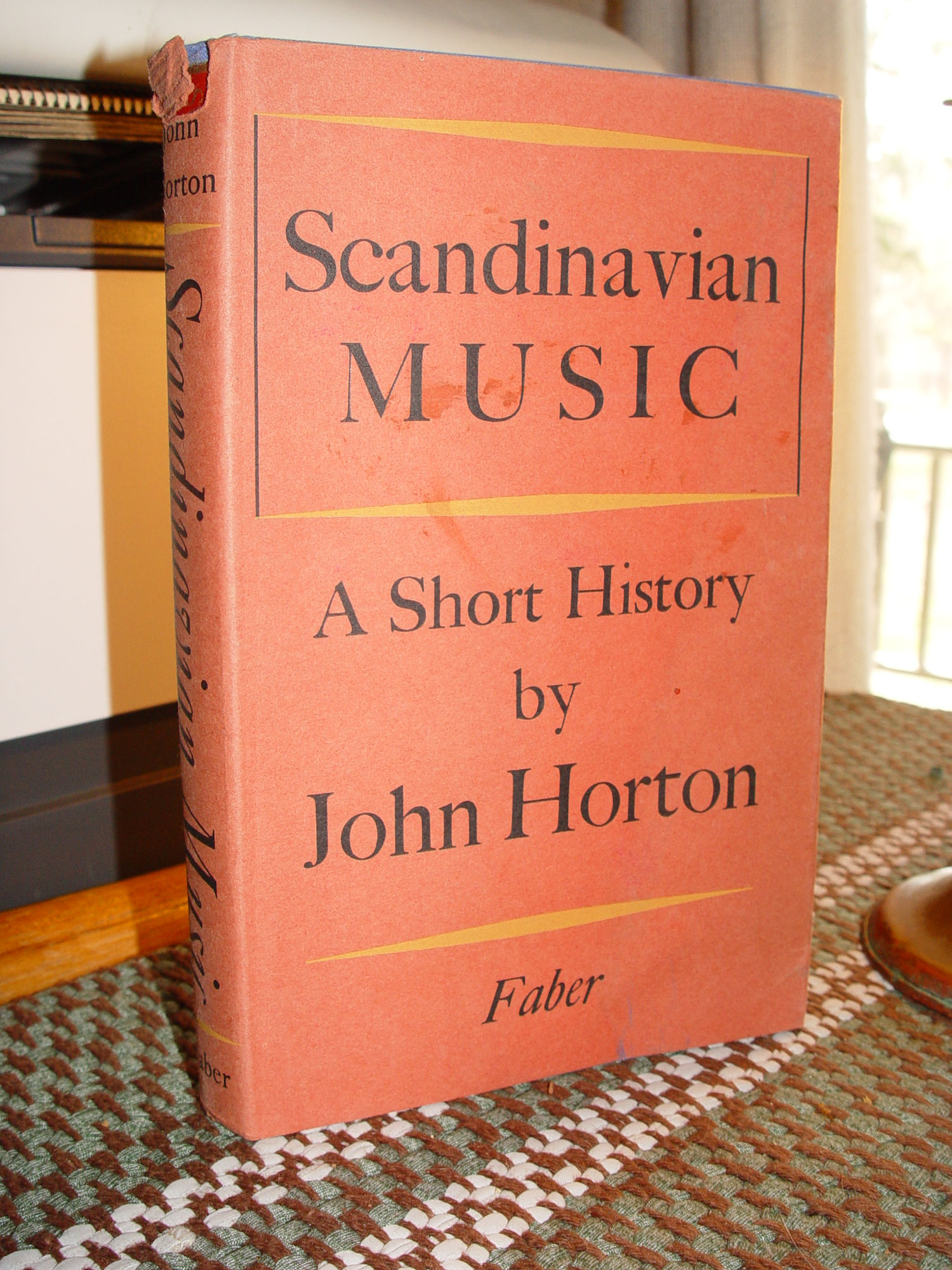 Scandinavian Music A Short History Faber
and Faber, London, 1963