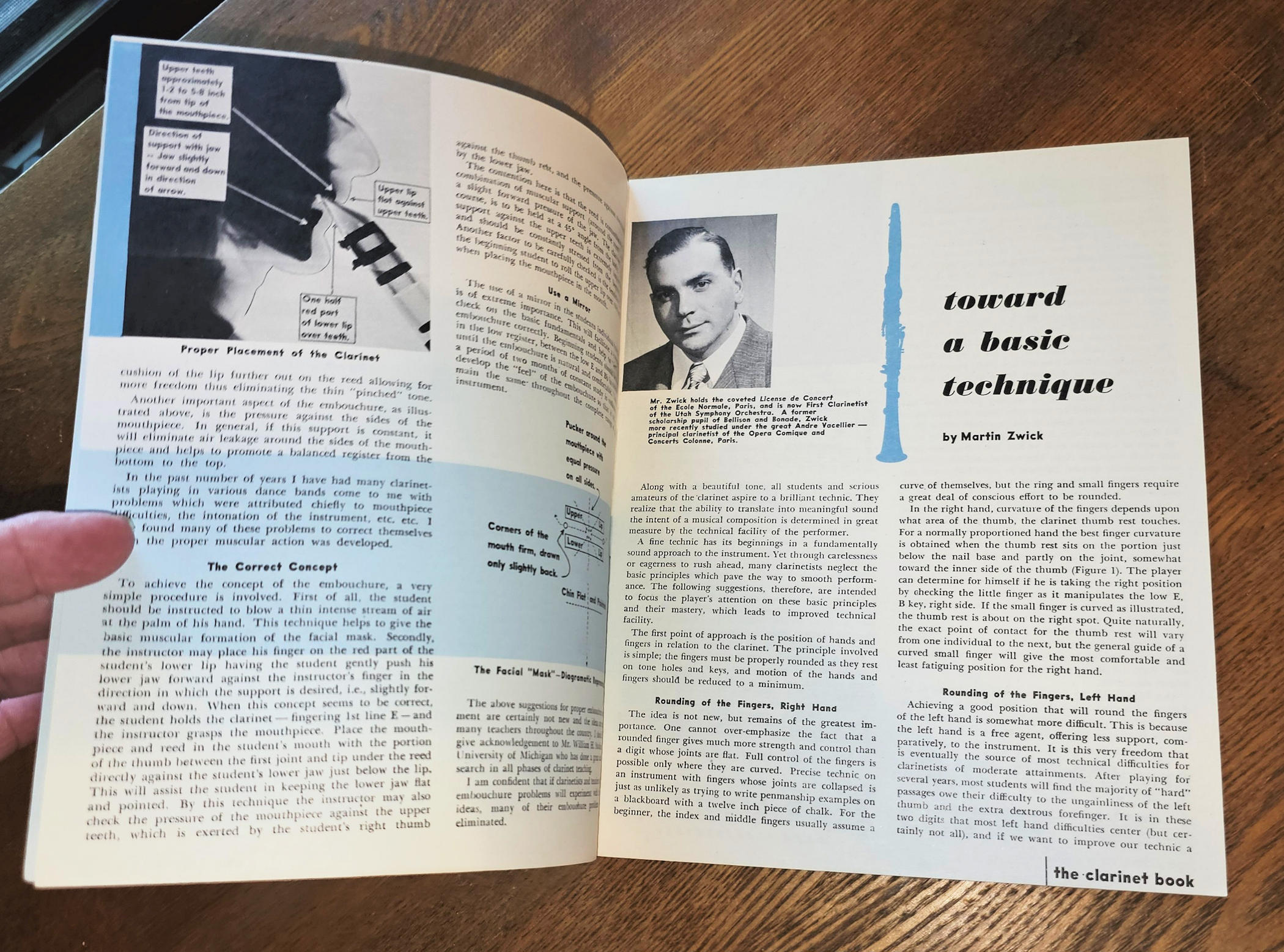 Vintage "The Clarinet book" -
G. Leblanc Co. (Kenosha, Wisconsin)