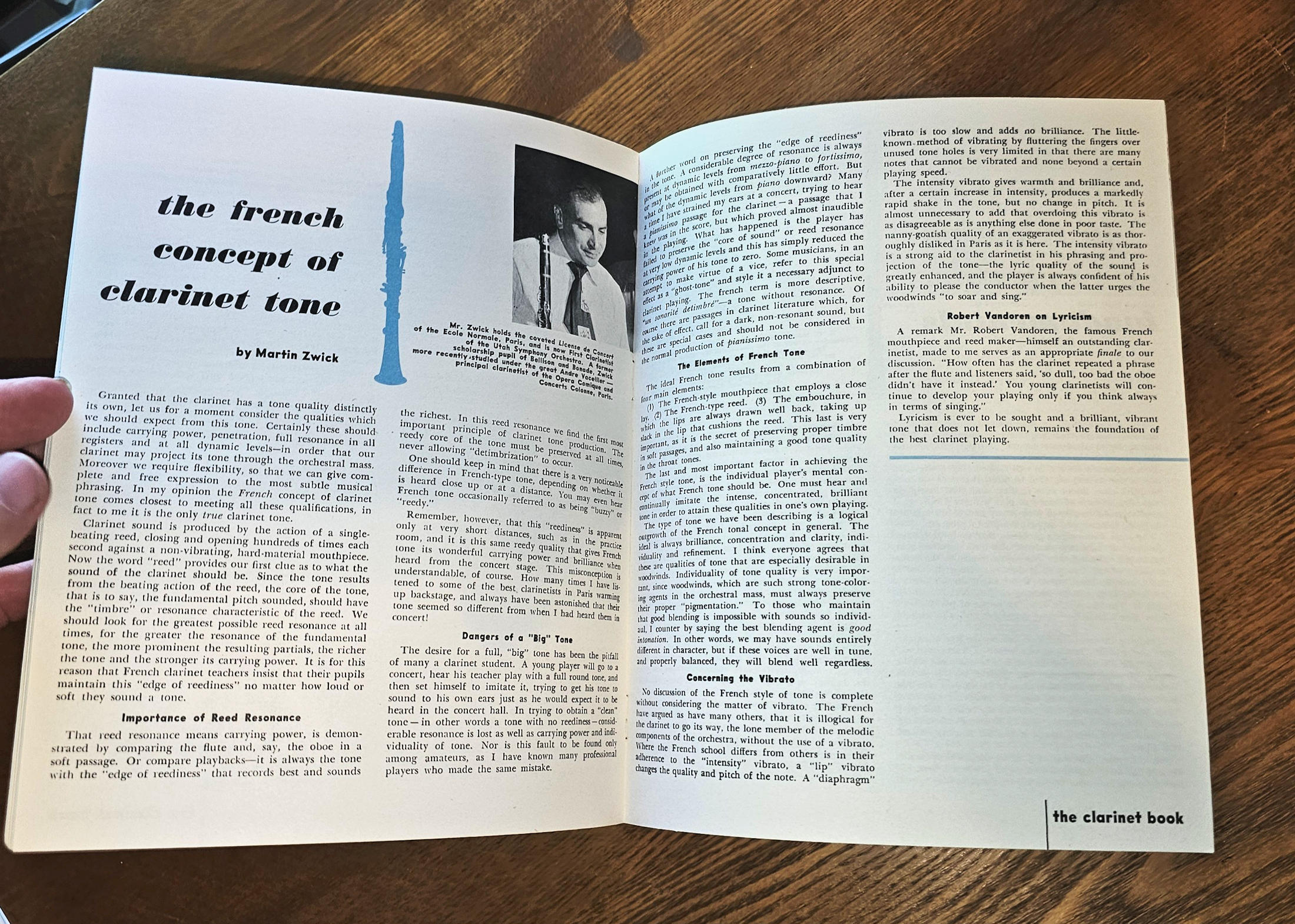 Vintage "The Clarinet book" -
G. Leblanc Co. (Kenosha, Wisconsin)
