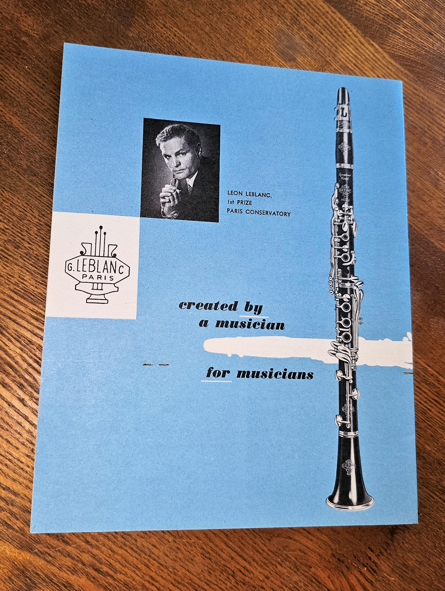 Vintage "The Clarinet book" -
G. Leblanc Co. (Kenosha, Wisconsin)