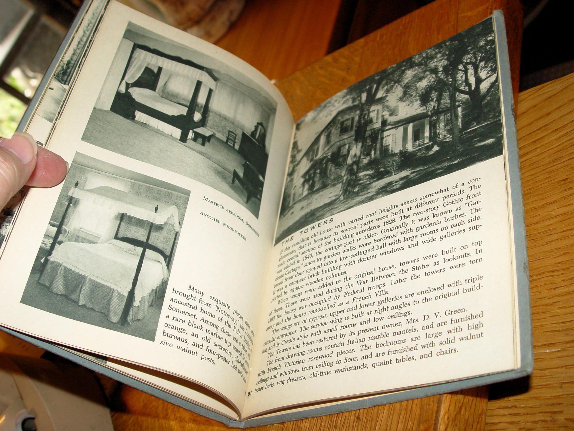 This Too Is Natchez (1953) By Nola Nance
Oliver - Hastings House Publishers