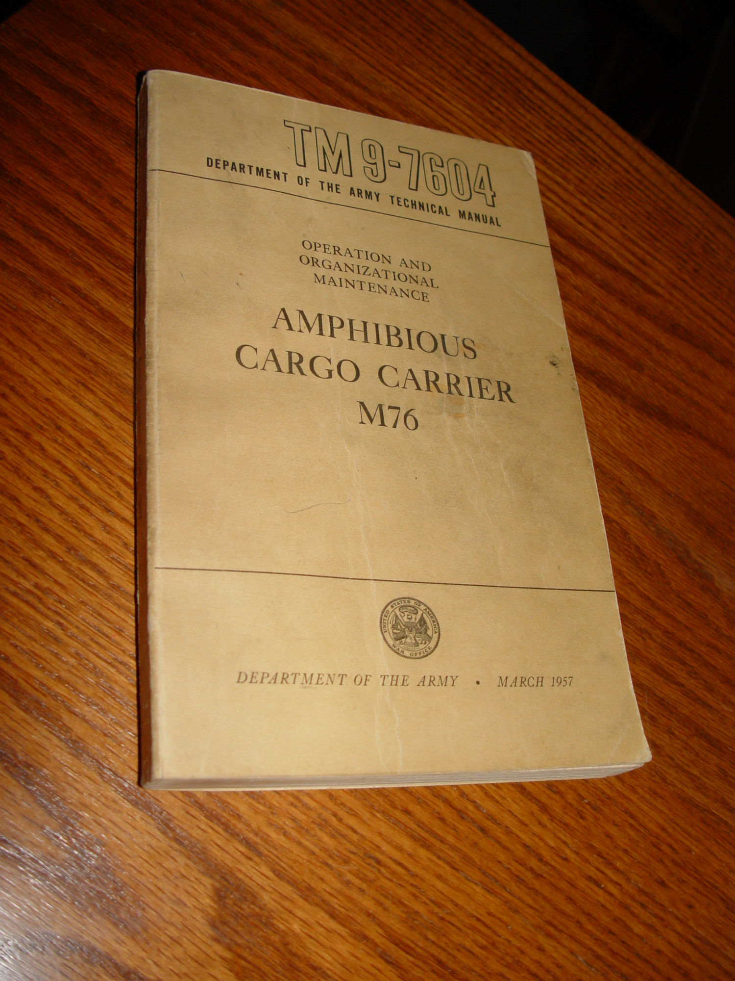 Amphibious cargo
                        carrier M76, Army Technical Manual 1957