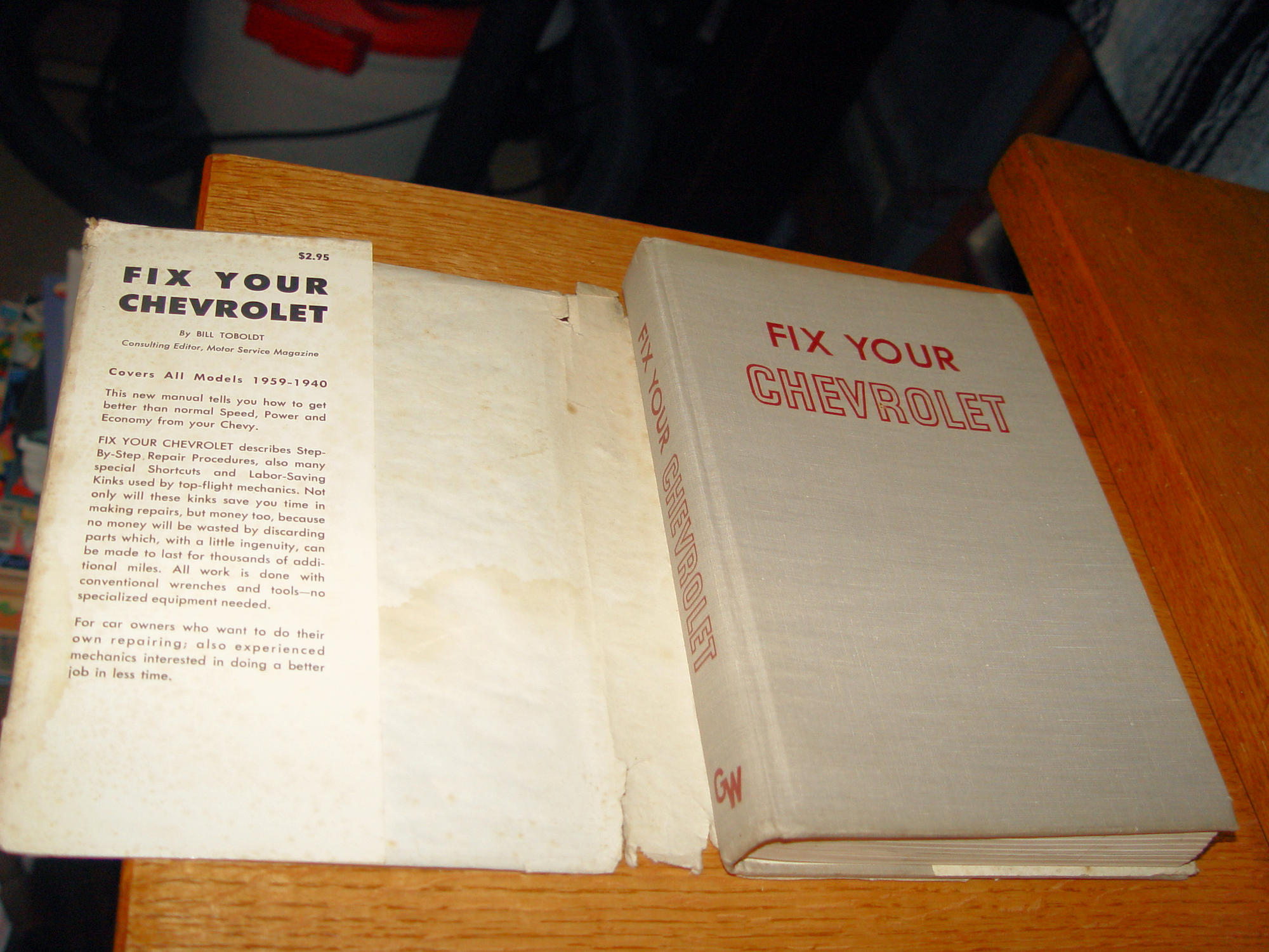 Fix Your Chevrolet – Bill Toboldt – 1959
V8 & 6 Models 1940–1959
