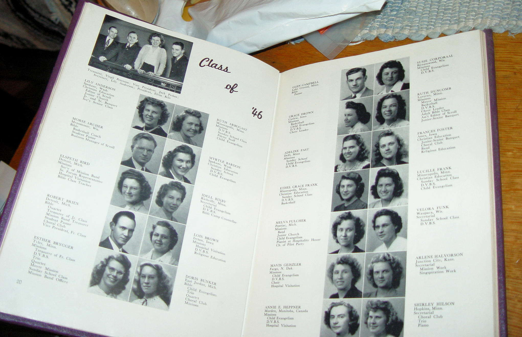 1946 The Scroll Yearbook - Northwestern
Bible and Missionary Training School Mpls, MN